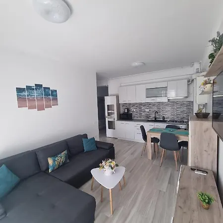Mivali Appartamento Năvodari